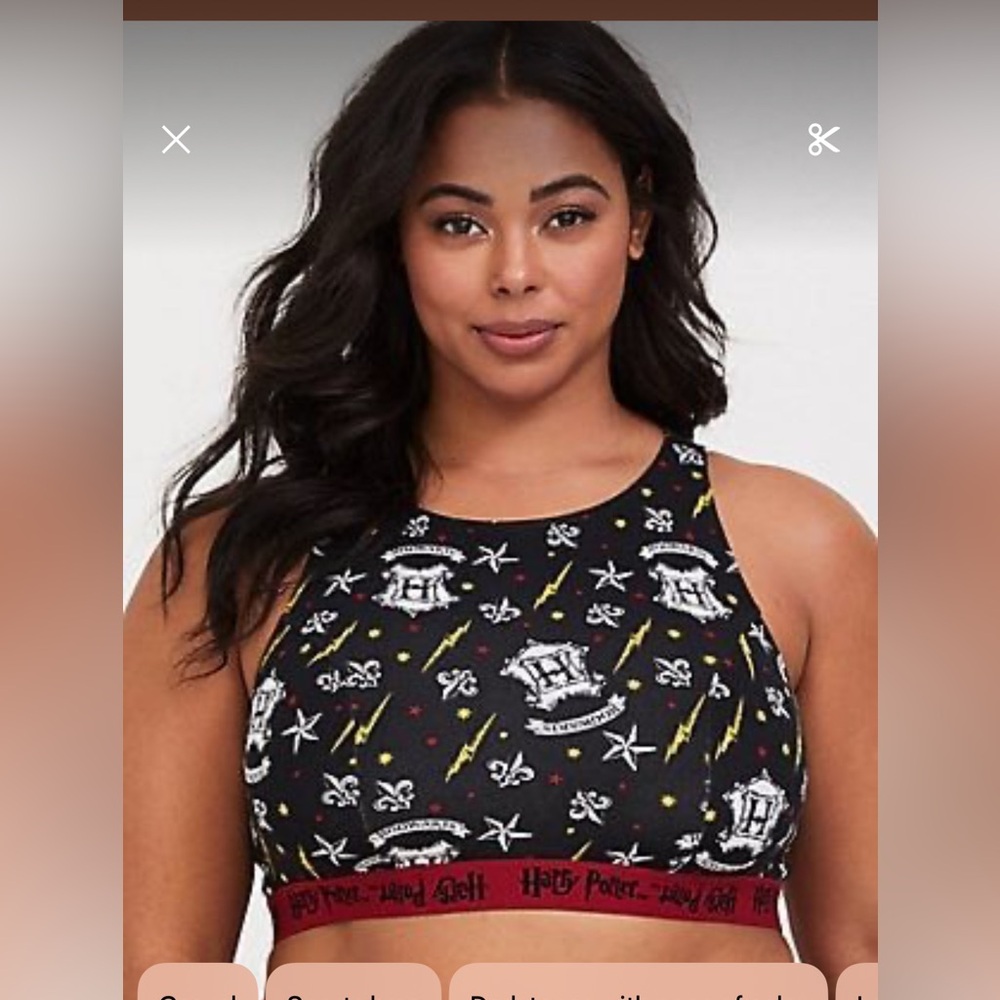 Torrid x Harry Potter NWT ladies Hogwarts Bra. Size 5X. Black and red.
